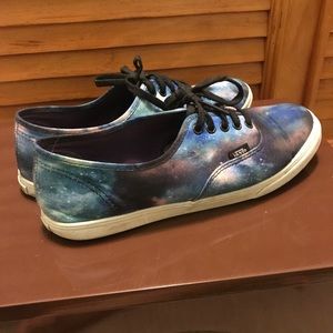 Galaxy Vans